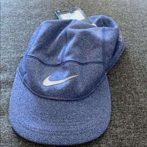 Nike dri fit running hat
